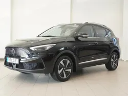 Svart Begagnad 2022 MG ZS Luxury Sedan | 224 900 kr (Superpris)