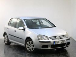 Silver Begagnad 2003 VW Golf IV Trendline Halvkombi | 34 900 kr (Marknadspris)