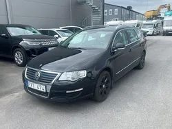 Svart Begagnad 2009 VW Passat Sportline Kombi | 47 900 kr