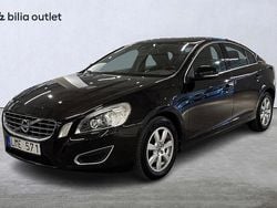 Svart Begagnad 2013 Volvo S60 Momentum Sedan | 154 900 kr (Marknadspris)