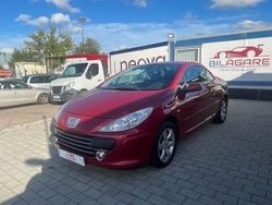 Röd Begagnad 2006 Peugeot 307 CC Cab | 39 900 kr (Marknadspris)