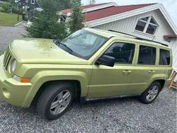Grön Begagnad 2010 Jeep Patriot SUV | 29 000 kr