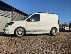 Vit Begagnad 2015 Fiat Doblò Minibuss | 124 000 kr