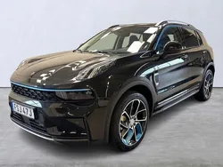 Svart Begagnad 2021 Lynk & Co 01 SUV | 269 900 kr (Marknadspris)