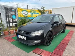 Svart Begagnad 2010 VW Polo Halvkombi | 43 900 kr (Bra pris)