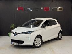 Vit Begagnad 2014 Renault Zoe Halvkombi | 49 000 kr (Dyr)