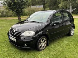 Svart Begagnad 2005 Citroën C3 Halvkombi | 11 999 kr (Bra pris)