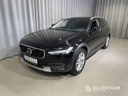 Svart Begagnad 2019 Volvo V90 CC SE Kombi | 269 900 kr (Superpris)