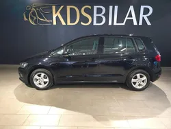 Svart Begagnad 2017 VW Golf VII Style Halvkombi | 169 500 kr (Marknadspris)