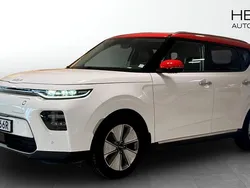 Vit (white) Begagnad 2022 Kia Soul EV 2 SUV | 279 900 kr (Dyr)