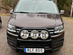 Brun Begagnad 2019 VW Multivan Comfortline Minibuss | 381 000 kr (Lite dyr)