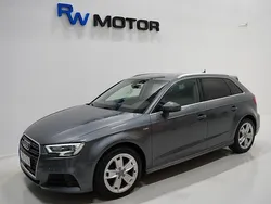 Grå Begagnad 2018 Audi A3 Sportback S-Line Halvkombi | 199 700 kr (Lite dyr)