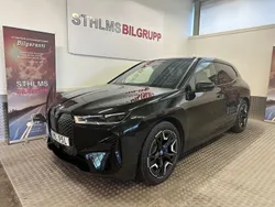 Svart Begagnad 2022 BMW iX Exclusive SUV | 695 000 kr
