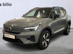 Grå Begagnad 2022 Volvo XC40 Plus SUV | 349 900 kr