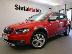 Röd Begagnad 2016 Skoda Octavia Scout Kombi | 124 900 kr (Lite dyr)