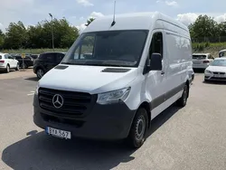 Vit Begagnad 2019 Mercedes Sprinter Van | 290 000 kr