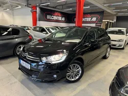 Svart Begagnad 2017 Citroën C4 Halvkombi | 99 900 kr (Marknadspris)