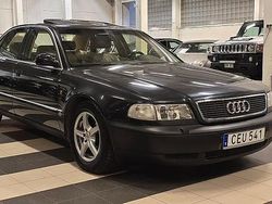 Svart Begagnad 1995 Audi A8 Sedan | 89 000 kr