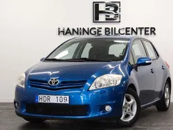 Blå Begagnad 2010 Toyota Auris Plus Halvkombi | 69 900 kr (Marknadspris)