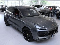 Grå Begagnad 2019 Porsche Cayenne Sport SUV | 619 900 kr (Dyr)