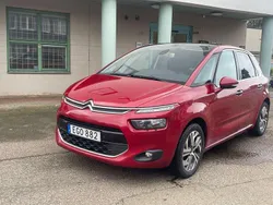 Mörkröd (röd) Begagnad 2015 Citroën C4 Picasso Minibuss | 84 900 kr (Bra pris)