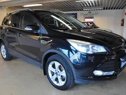 Svart Begagnad 2013 Ford Kuga Trend SUV | 119 000 kr (Lite dyr)