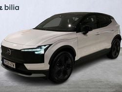 Vit Begagnad 2025 Volvo EX30 CC Performance SUV | 589 900 kr