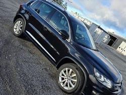 Svart Begagnad 2015 VW Tiguan Sportline SUV | 149 000 kr (Marknadspris)