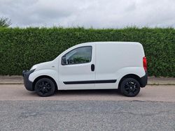 Vit Begagnad 2011 Peugeot Bipper Minibuss | 36 000 kr (Bra pris)