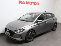 Grå Begagnad 2021 Hyundai i20 Essential Halvkombi | 189 900 kr (Marknadspris)