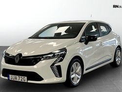 Vit (white) Begagnad 2024 Renault Clio V Evolution Halvkombi | 234 900 kr