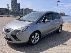 Grå Begagnad 2012 Opel Zafira Tourer Business Minibuss | 79 900 kr (Marknadspris)