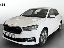Vit Begagnad 2023 Skoda Fabia Halvkombi | 209 900 kr (Bra pris)