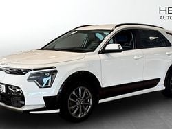 Vit (white) Begagnad 2022 Kia e-Niro SUV | 309 900 kr (Dyr)