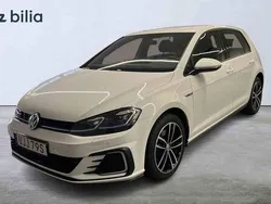 Vit Begagnad 2020 VW Golf VII GTE Halvkombi | 249 000 kr