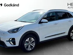Vit (white) Begagnad 2022 Kia e-Niro 2 SUV | 279 900 kr (Marknadspris)