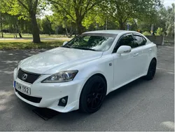 Vit Begagnad 2012 Lexus IS220d Sport Line Sedan | 100 000 kr