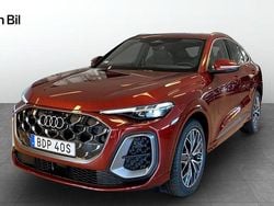 Röd Ny 2025 Audi Q5 Sportback Design SUV | 902 700 kr