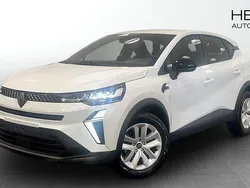 Vit (white) Ny 2025 Renault Captur Evolution SUV | 229 900 kr (Superpris)