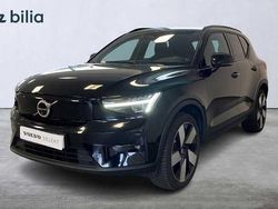Svart Begagnad 2022 Volvo XC40 Ultimate SUV | 379 900 kr