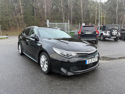 Svart Begagnad 2018 Kia Optima Plus Kombi | 139 900 kr (Marknadspris)