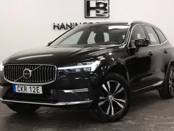 Svart Begagnad 2022 Volvo XC60 Momentum SUV | 419 900 kr (Superpris)