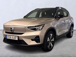 Ljusgrå (grå) Begagnad 2023 Volvo XC40 Core SUV | 349 900 kr