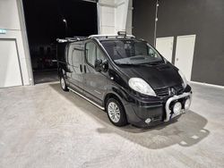 Svart Begagnad 2010 Renault Trafic Van | 99 999 kr (Dyr)