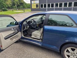 Blå Begagnad 2004 Audi A3 Attraction Halvkombi | 6 500 kr (Superpris)