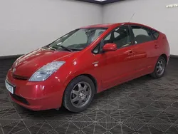 Mörkröd Begagnad 2006 Toyota Prius Halvkombi | 59 900 kr (Lite dyr)