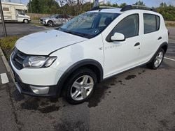 Vit Begagnad 2015 Dacia Sandero Stepway Halvkombi | 34 900 kr (Superpris)