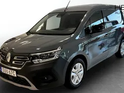 Grå Begagnad 2023 Renault Kangoo Minibuss | 279 000 kr (Superpris)