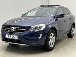 Blå Begagnad 2016 Volvo XC60 Ocean Race SUV | 204 000 kr (Marknadspris)
