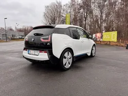 Vit Begagnad 2016 BMW i3 Comfort Edition Halvkombi | 144 900 kr